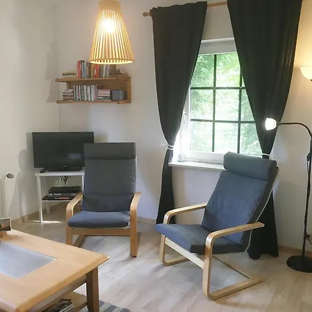 Annemaries Nordseehaus Und ブットヤーディンゲン